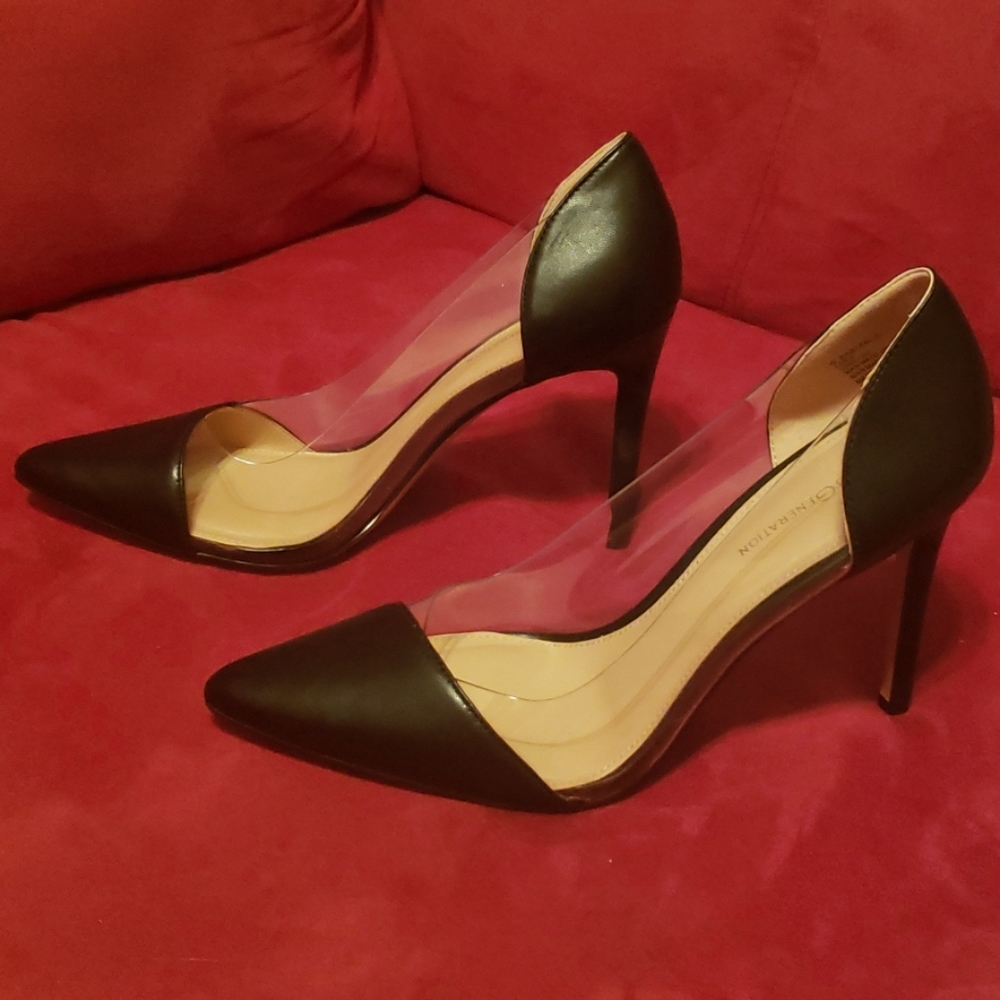 BCBGeneration stilettos sz 9.5 blk/clr